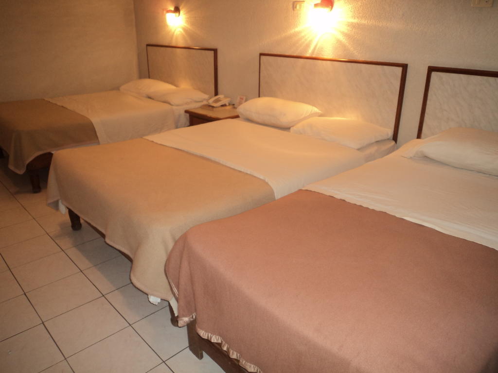 Hotel Kuraica Ciudad Obregón Kamer foto
